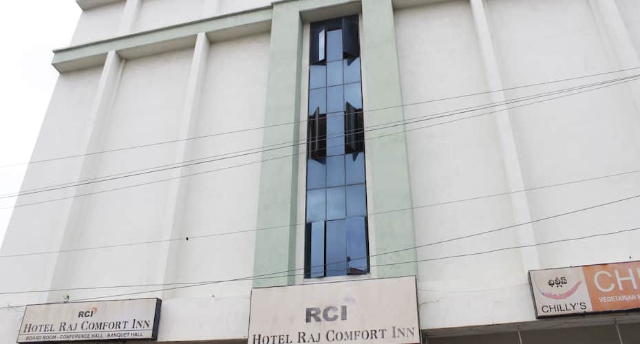 Hotel Raj Comfort Inn, Hyderabad 1